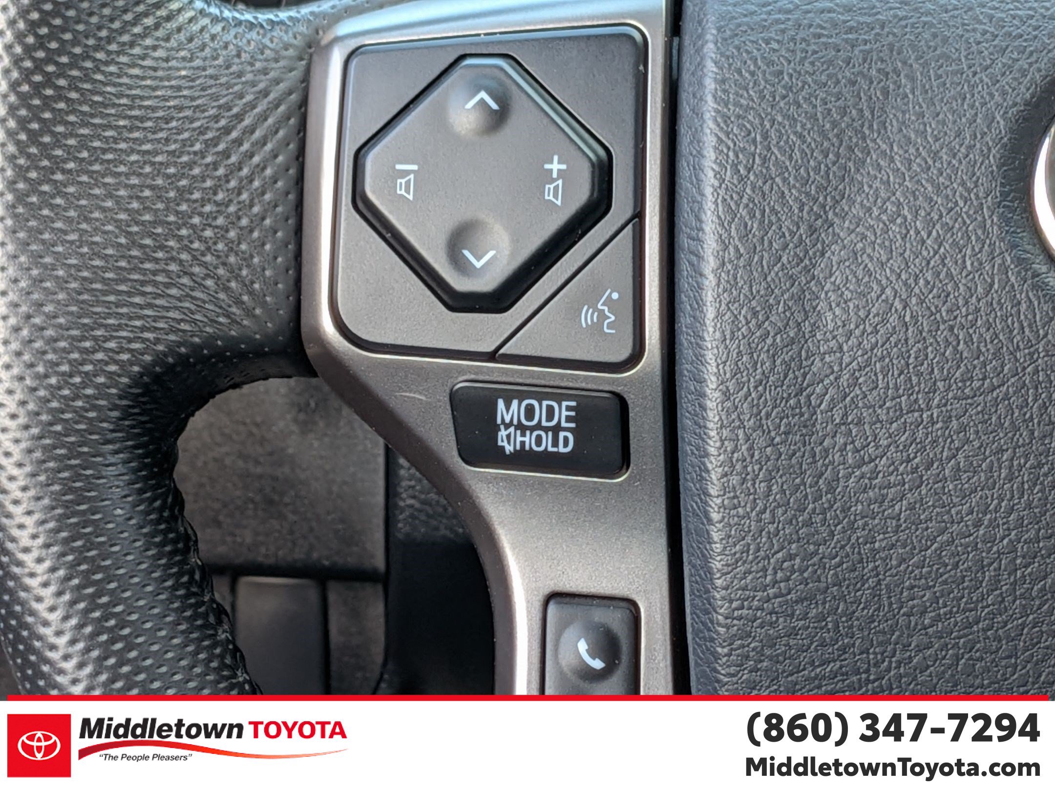 Certified 2020 Toyota Tacoma SR5 AWD/4WD image 19