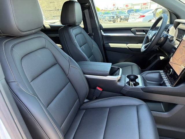 New 2026 GMC Terrain Elevation w/ Elevation Premium Package FWD image 22