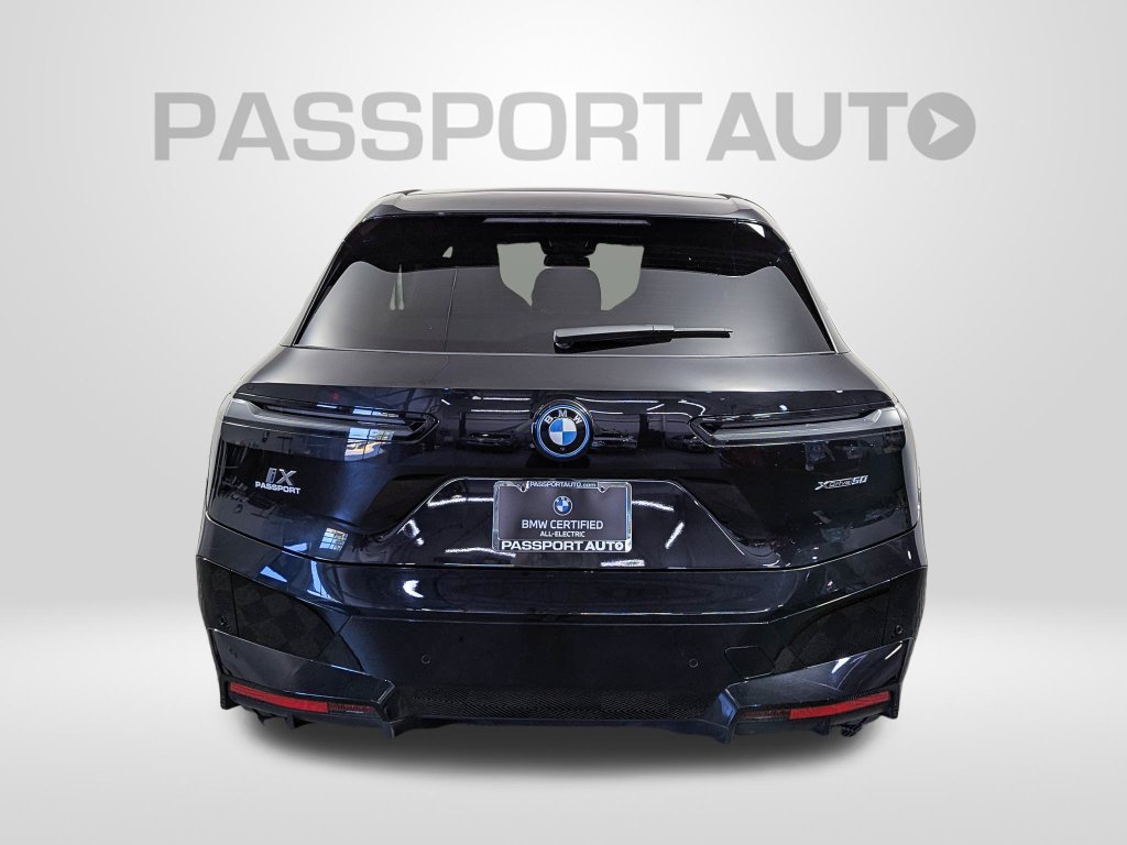 Certified 2025 BMW iX xDrive50 w/ Sport Package AWD/4WD image 5