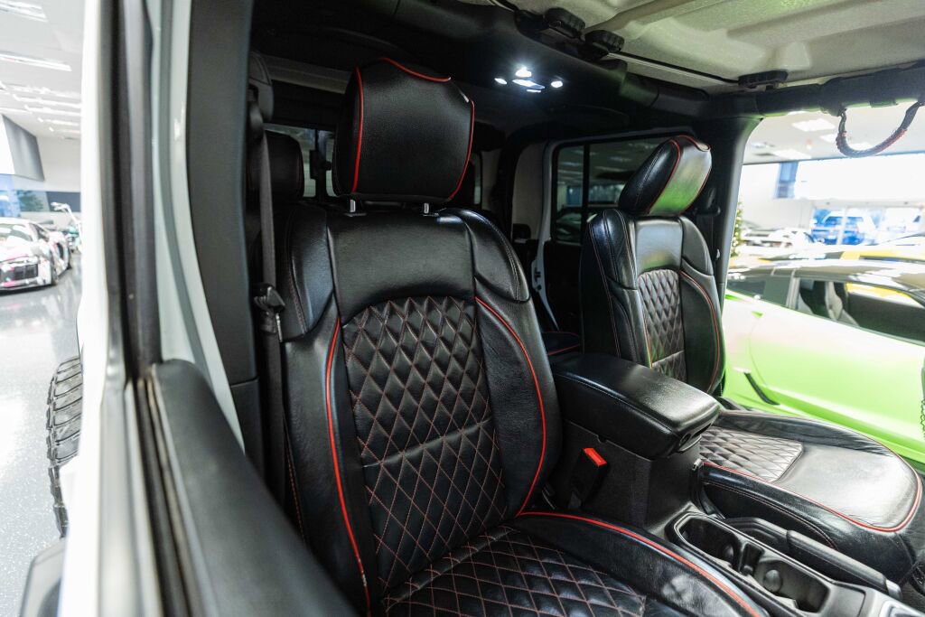 Used 2020 Jeep Gladiator Rubicon image 16