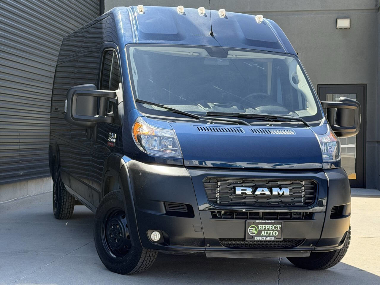 Used 2021 RAM ProMaster 2500 w/ Convenience Group FWD image 5