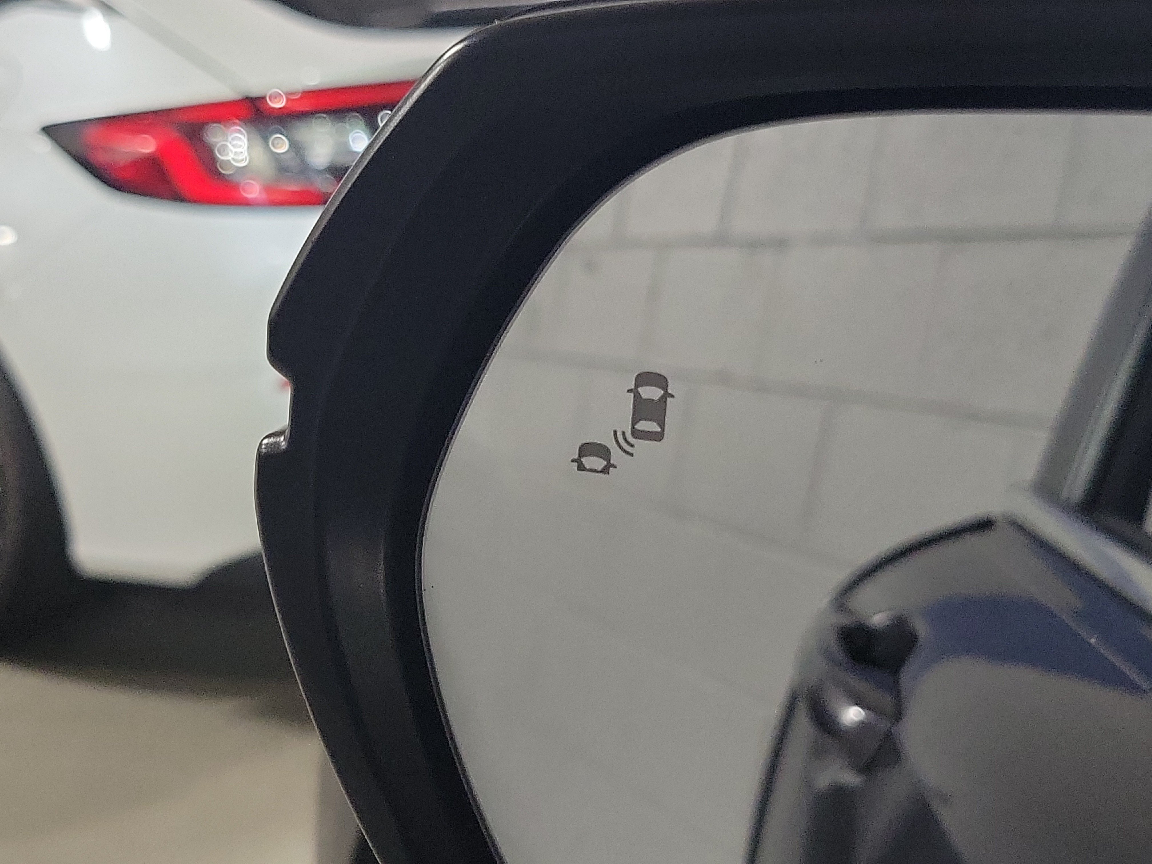 Used 2018 Honda CR-V EX image 20
