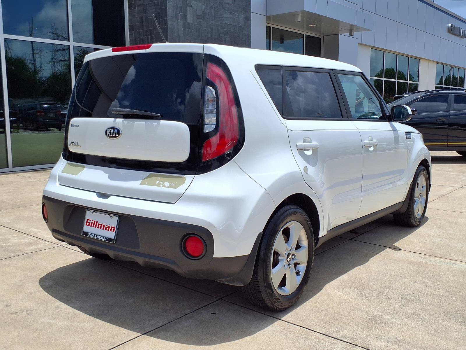 Used 2017 Kia Soul FWD image 23