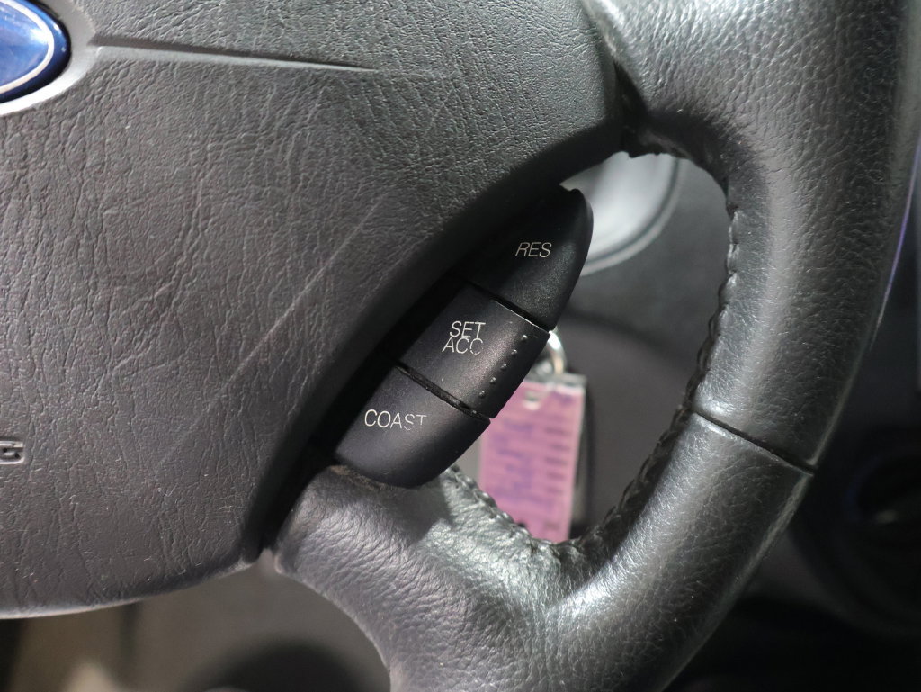 Used 2007 Ford Focus S FWD image 29