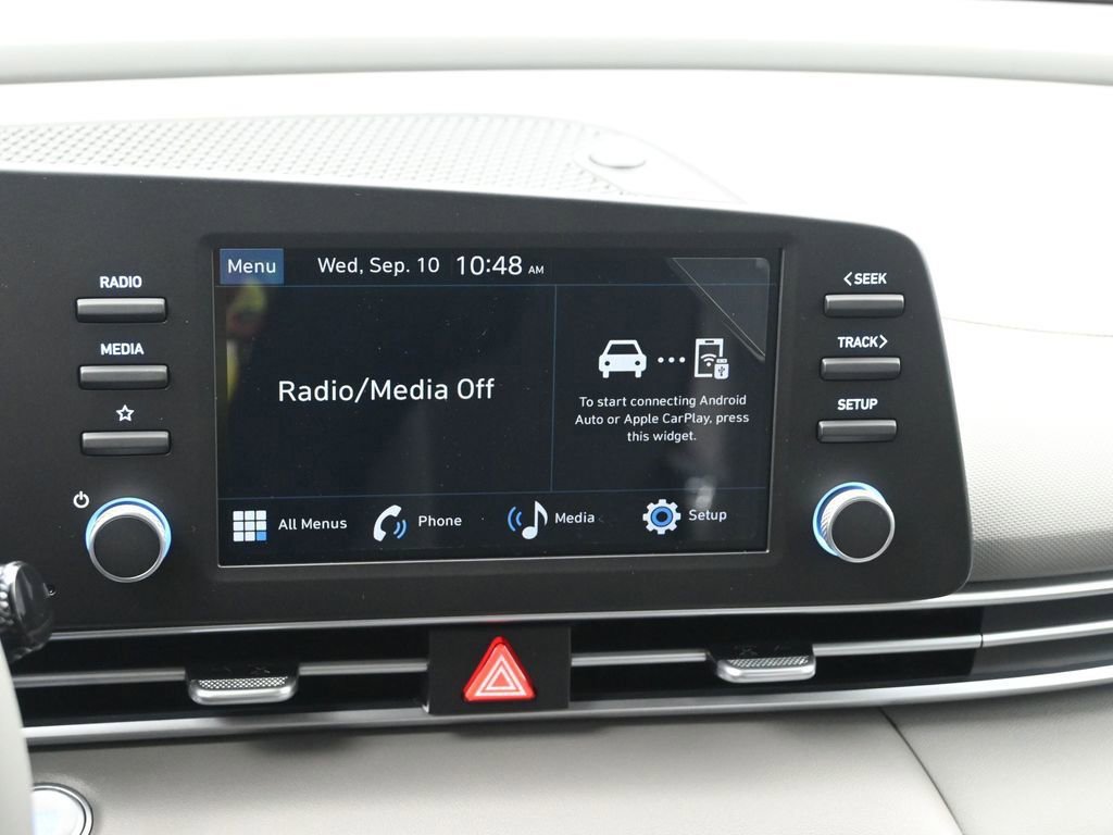 New 2025 Hyundai Elantra Sport image 14