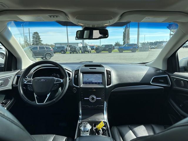Used 2020 Ford Edge Titanium w/ Class II Trailer Tow Package image 22