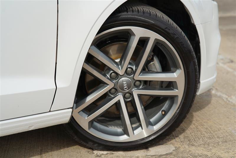 Used 2020 Audi A3 2.0T Premium Plus w/ Premium Plus Package FWD image 17