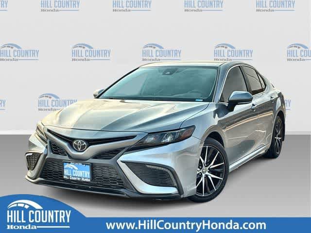 Used 2024 Toyota Camry SE
