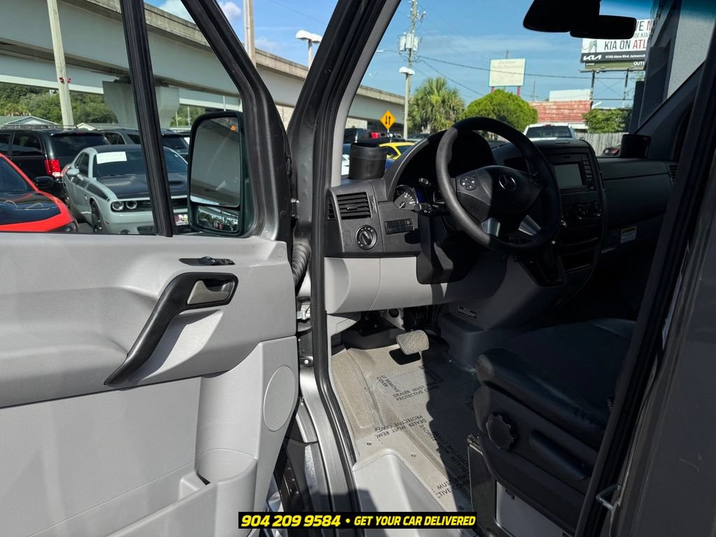 Used 2018 Mercedes-Benz Sprinter 2500 image 20