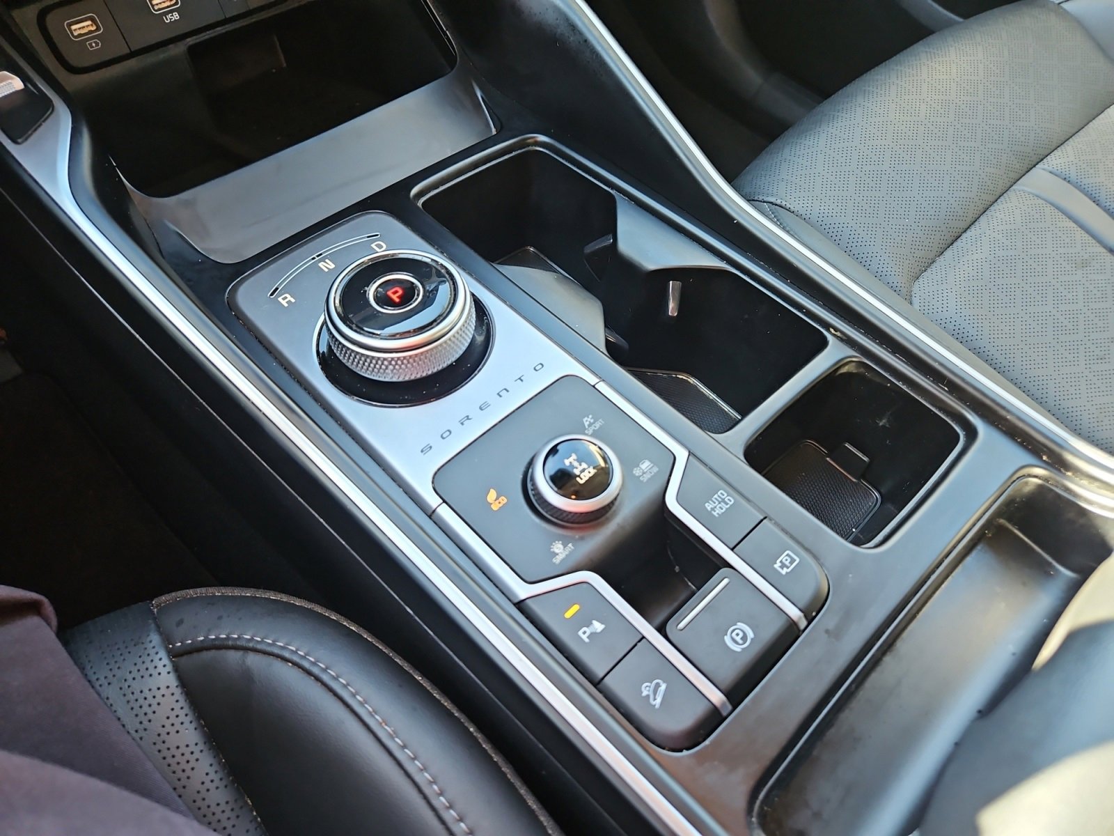 Used 2023 Kia Sorento EX image 27