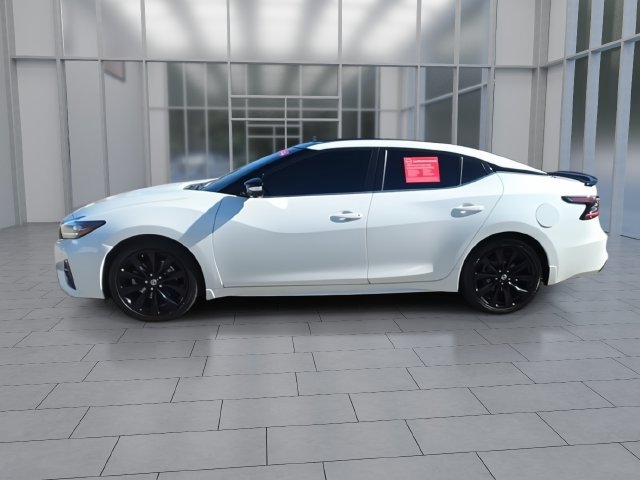 Used 2022 Nissan Maxima SR FWD image 5