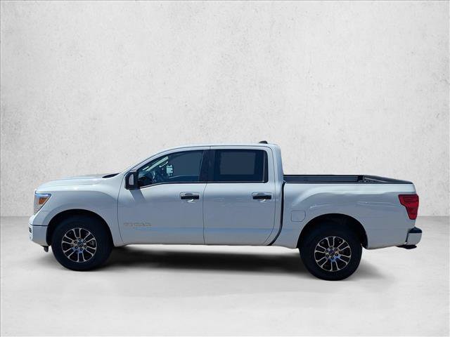 Used 2023 Nissan Titan SV w/ SV Convenience Package AWD/4WD image 8
