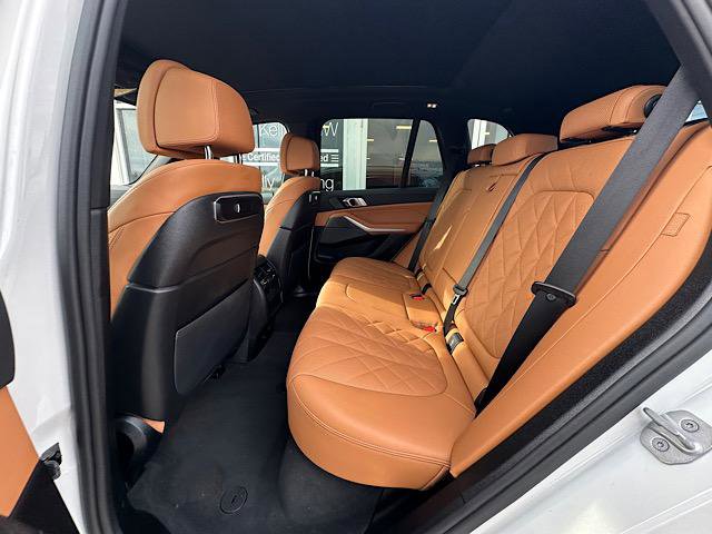 Certified 2025 BMW X5 xDrive40i w/ Premium Package image 19