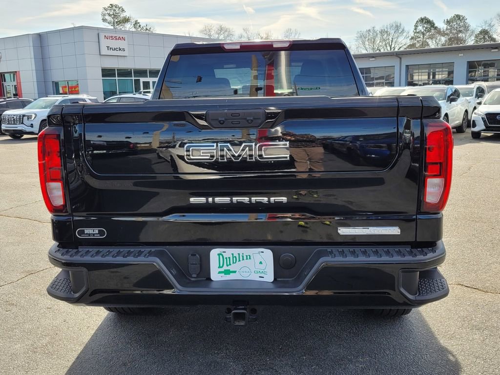 Used 2025 GMC Sierra 1500 Elevation w/ LPO, Elevation Black Package image 9