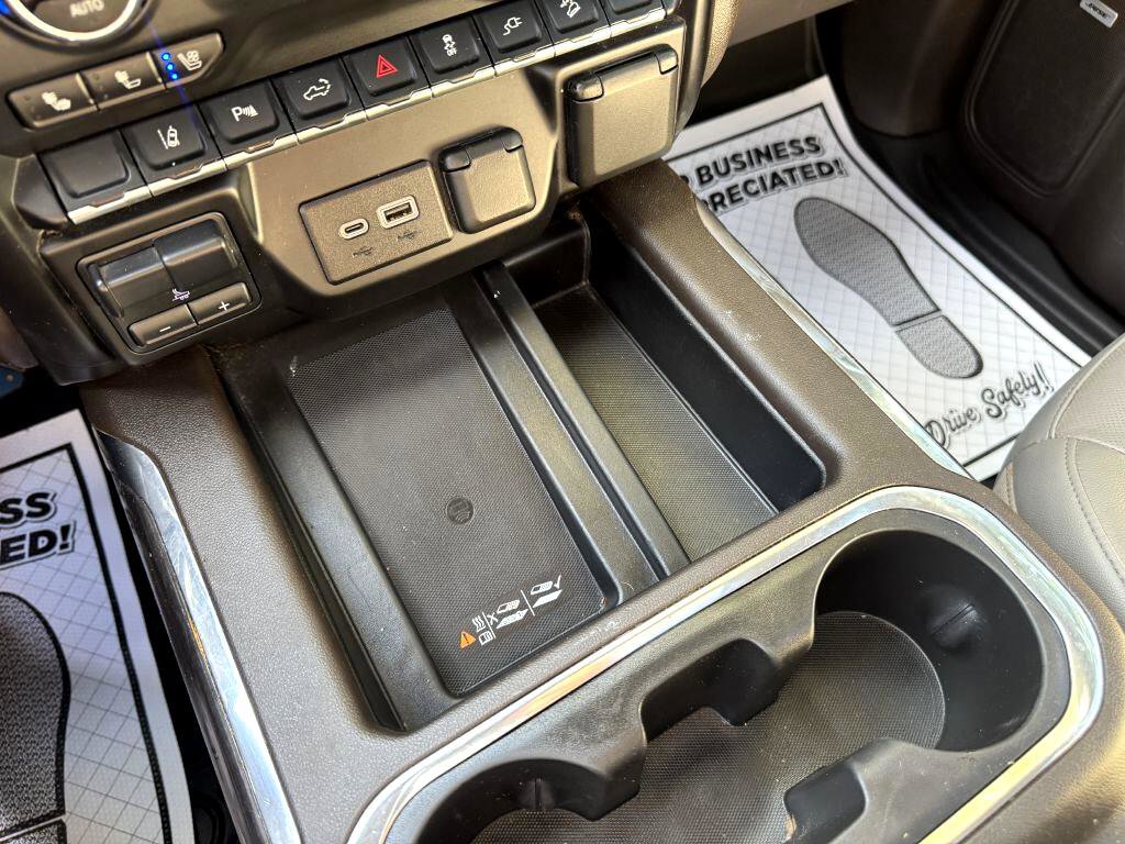 Used 2020 Chevrolet Silverado 2500 LTZ w/ LTZ Premium Package image 16