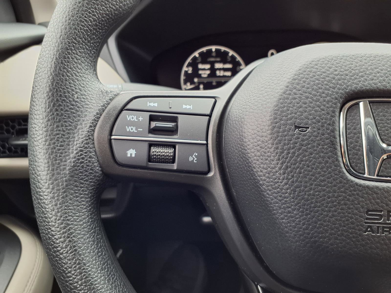 Certified 2026 Honda HR-V LX image 14