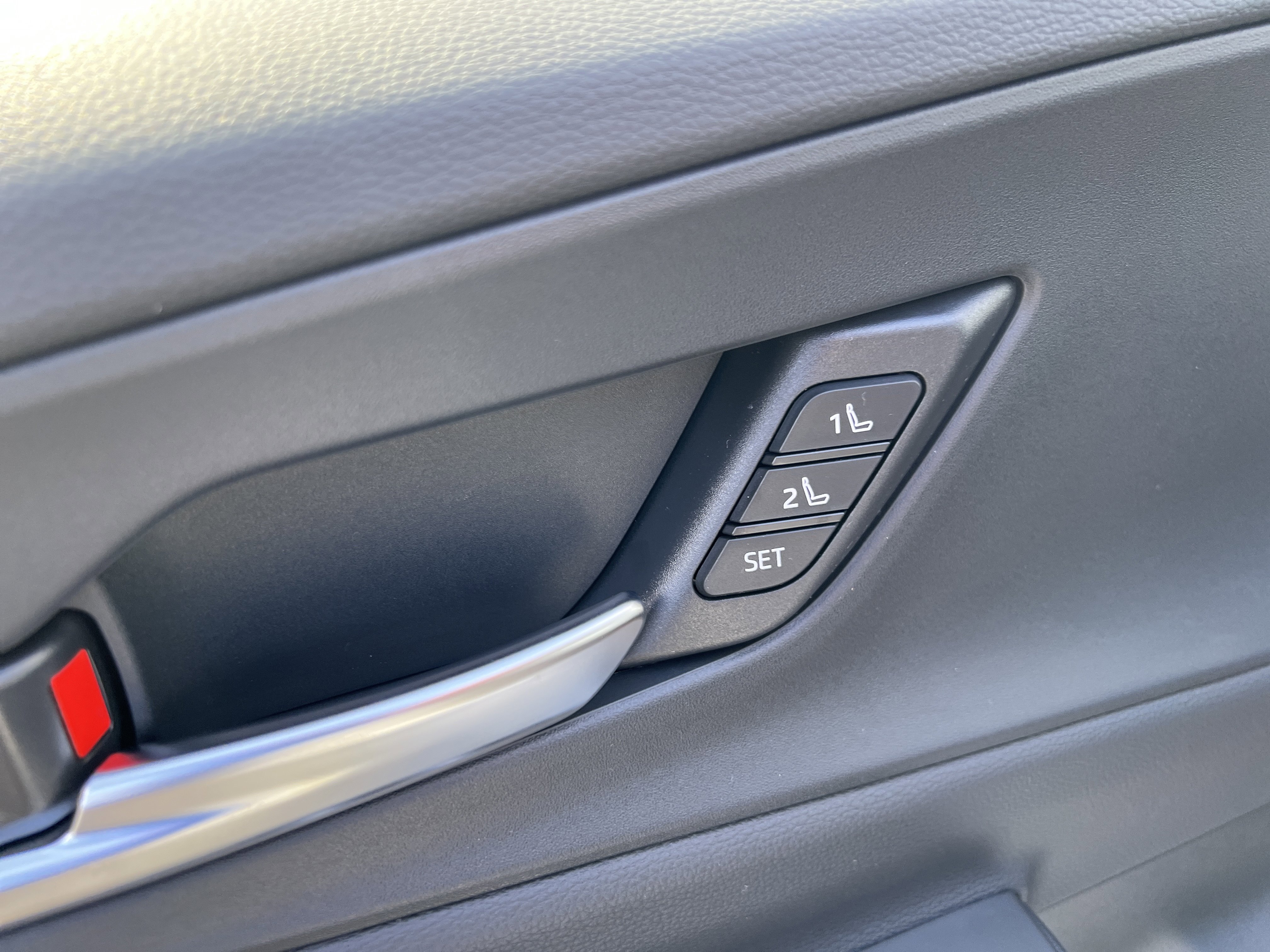 New 2026 Toyota Prius Plug-In Hybrid image 9