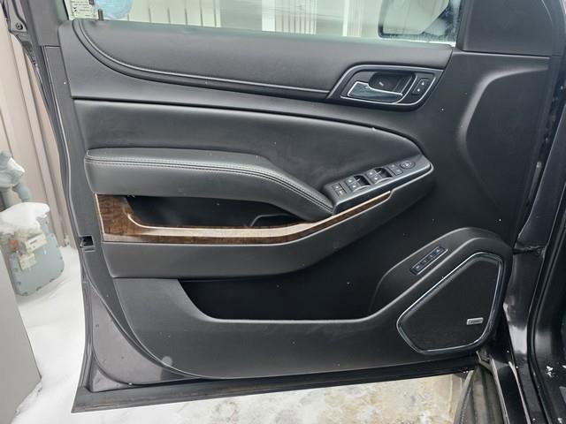 Used 2015 Chevrolet Tahoe LT image 10