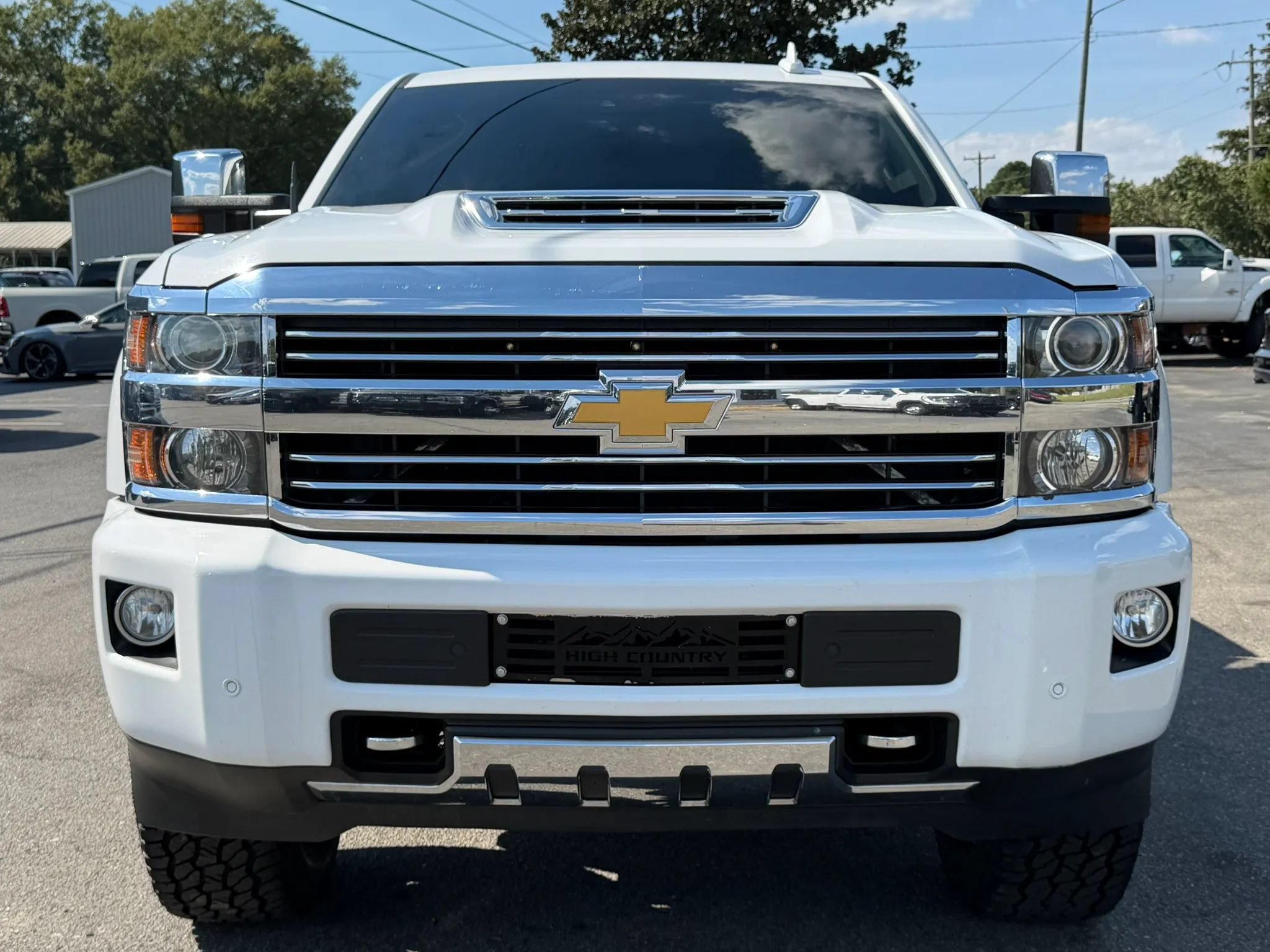Used 2017 Chevrolet Silverado 2500 High Country w/ Duramax Plus Package AWD/4WD image 10