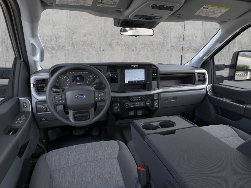 New 2026 Ford F550 4x4 Crew Cab image 9
