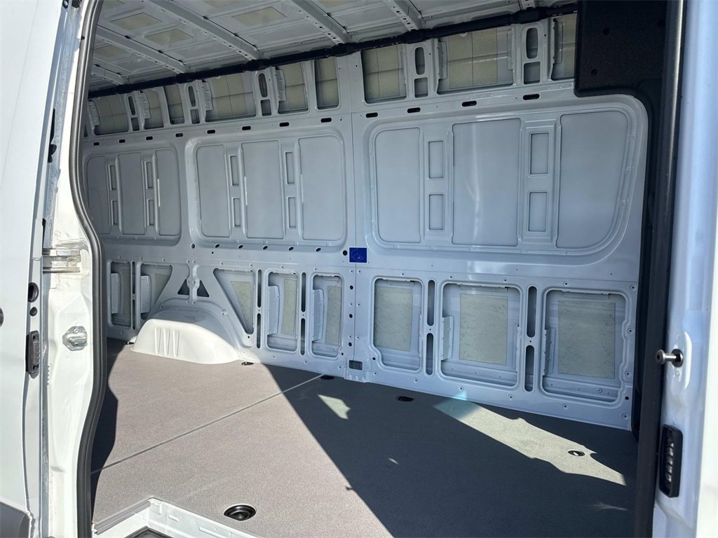 New 2025 Mercedes-Benz Sprinter 2500 image 13