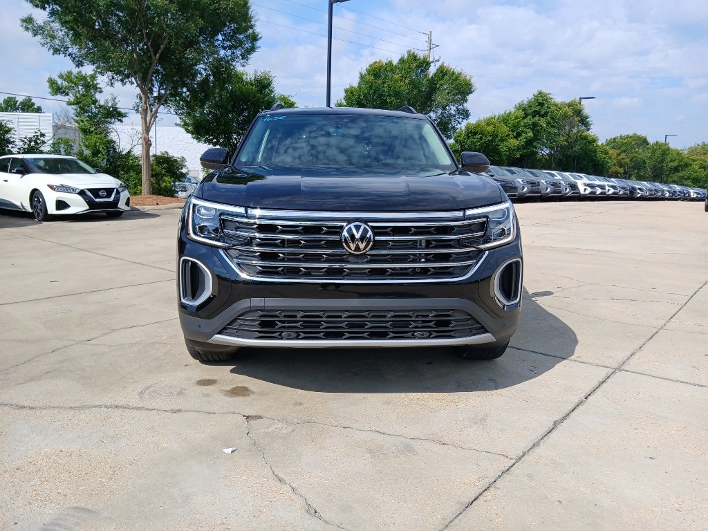 New 2026 Volkswagen Atlas SE FWD image 8