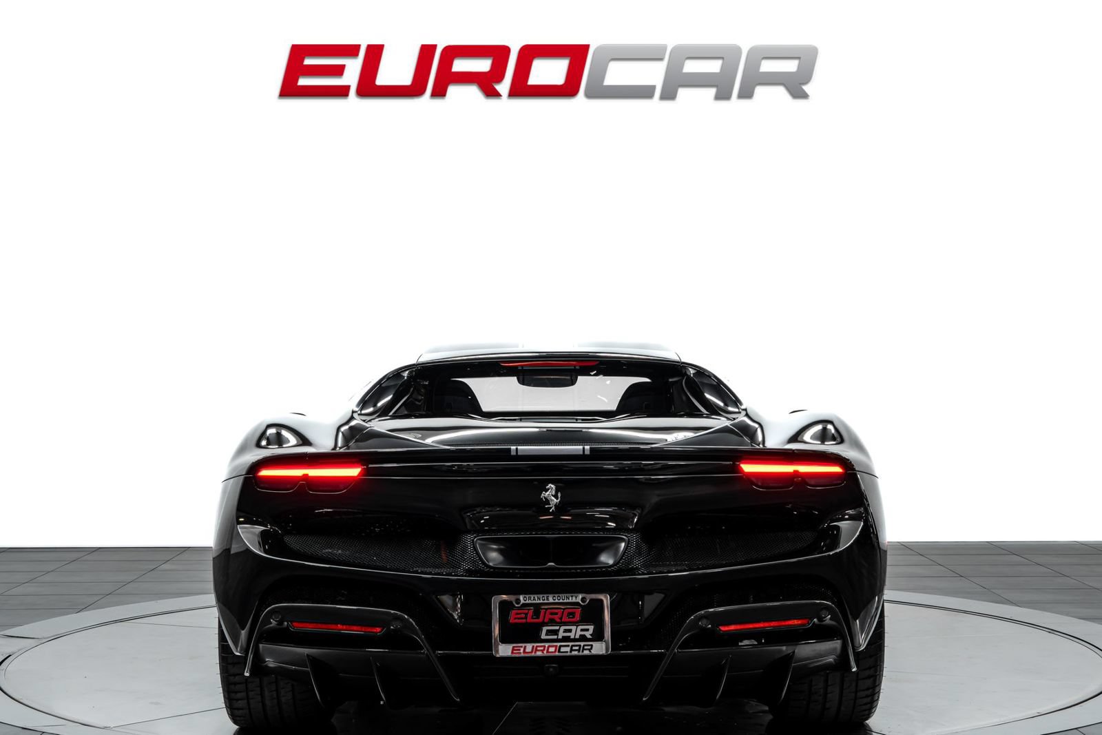 Used 2024 Ferrari 296 GTB RWD image 4