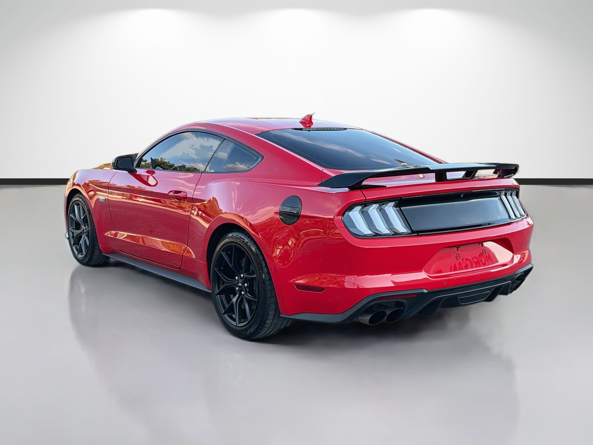 Used 2022 Ford Mustang Premium w/ 2.3L High Performance Package RWD image 5