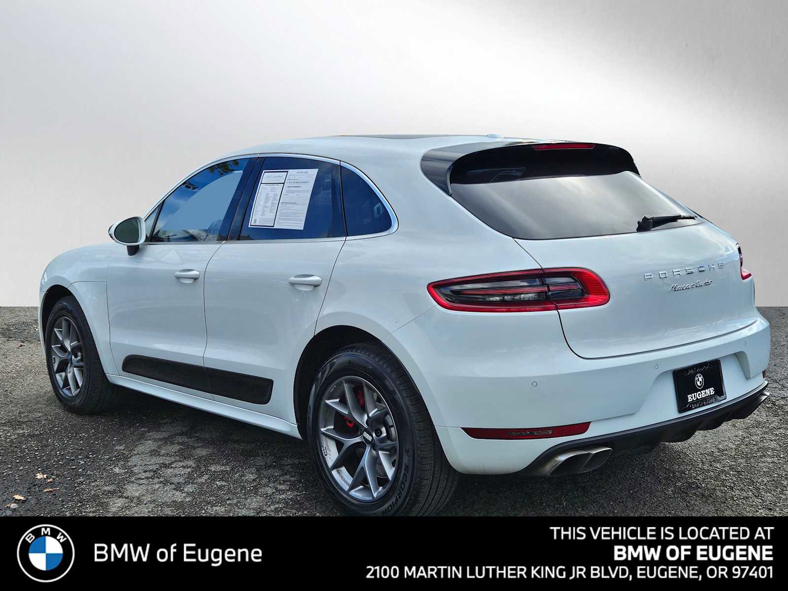 Used 2015 Porsche Macan Turbo image 5