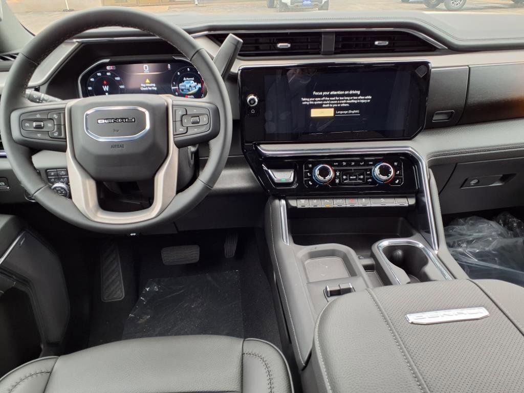 New 2025 GMC Sierra 2500 Denali w/ Denali Reserve Package image 10