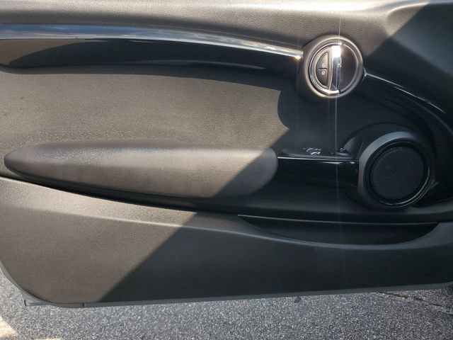 Used 2018 MINI Cooper S FWD image 17