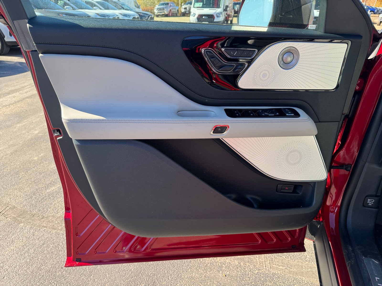 New 2026 Lincoln Aviator Reserve image 23