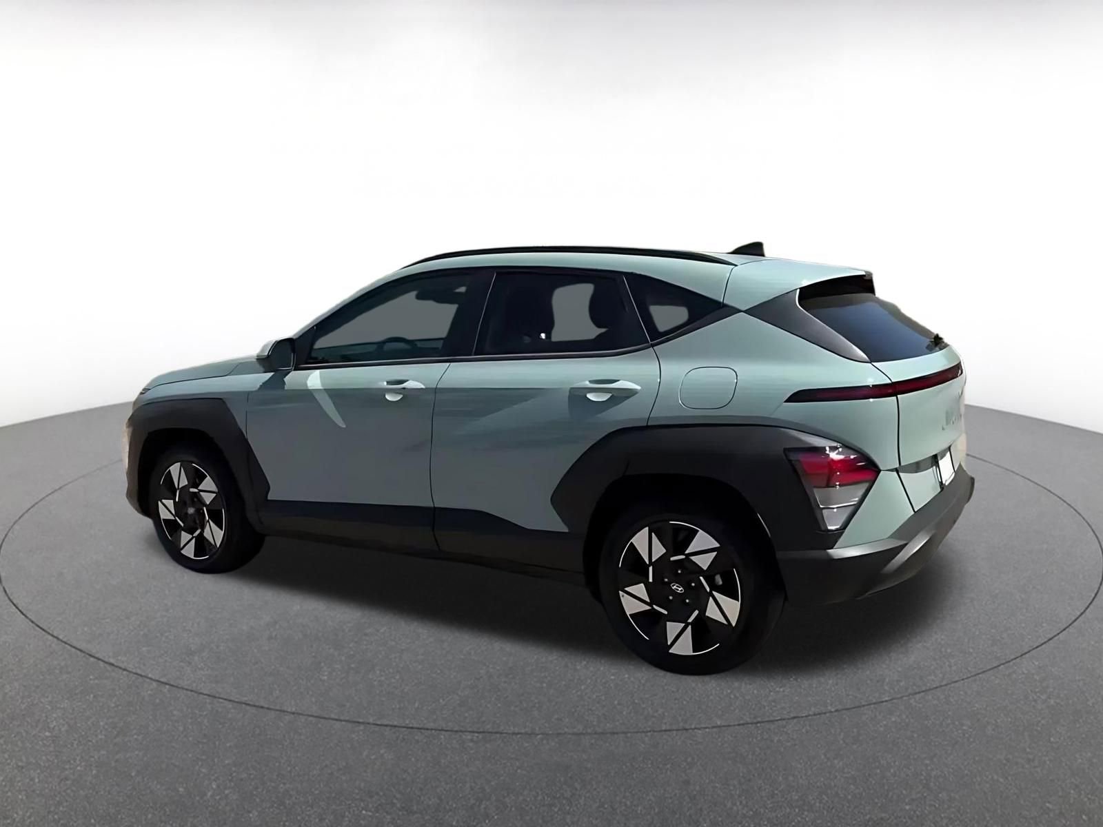 Used 2025 Hyundai Kona SEL image 10