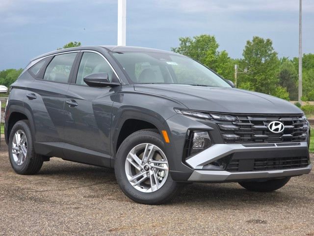 Certified 2025 Hyundai Tucson SE video 2