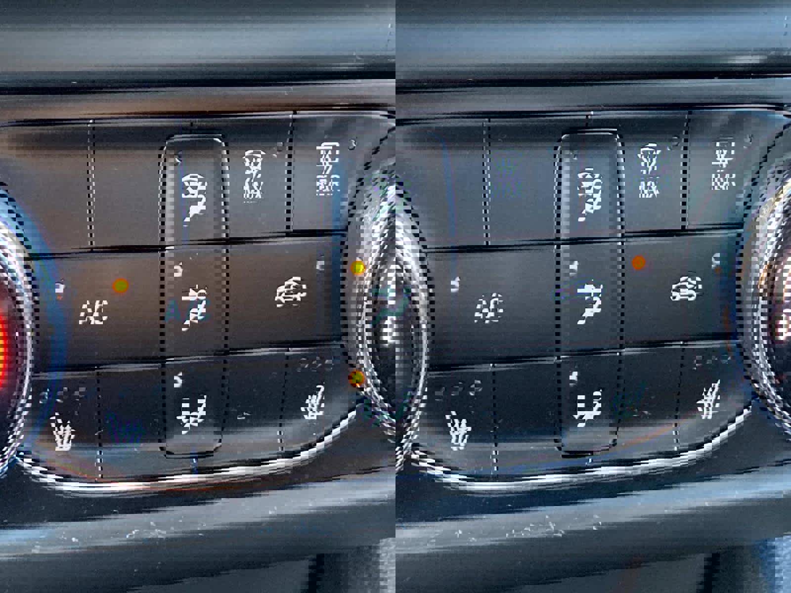 Used 2023 Chevrolet TrailBlazer LT image 27