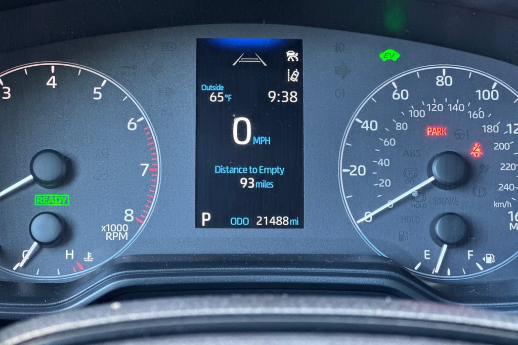 Certified 2025 Toyota Corolla Cross AWD Hybrid image 24