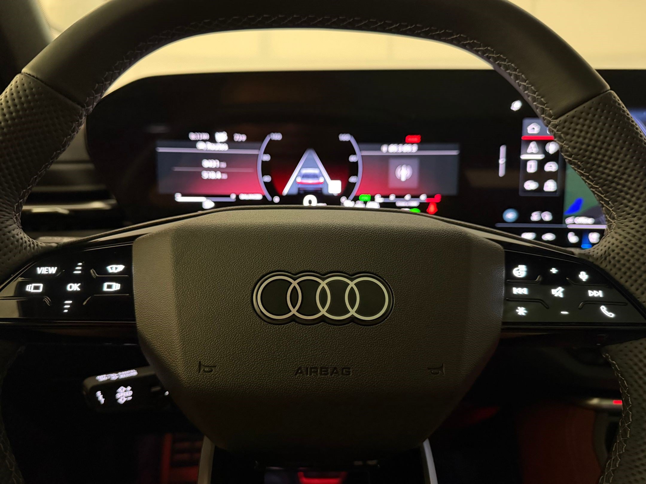 Certified 2025 Audi SQ5 Premium Plus w/ Premium Plus Package AWD/4WD image 11