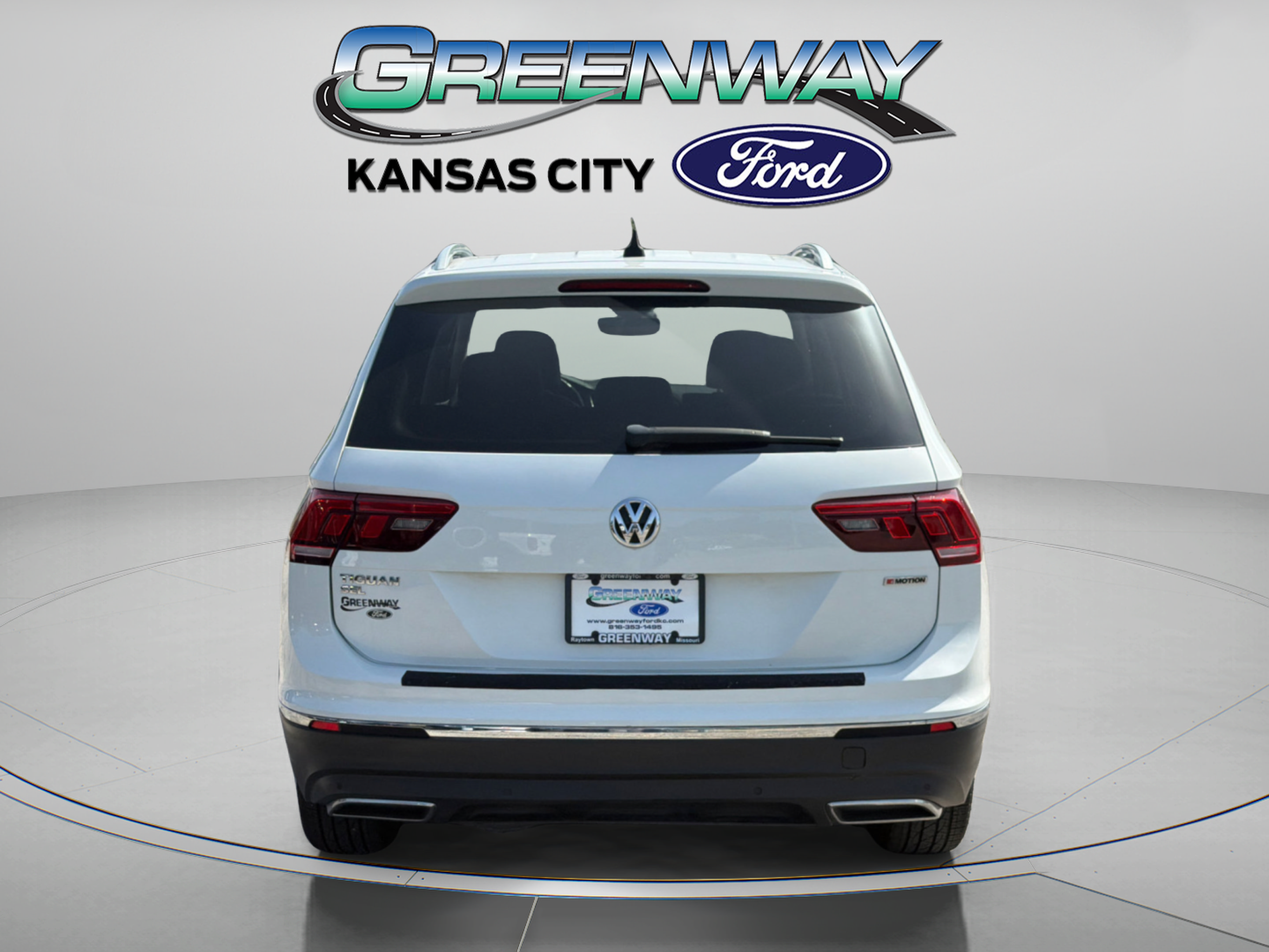 Used 2019 Volkswagen Tiguan SEL Premium AWD/4WD image 6