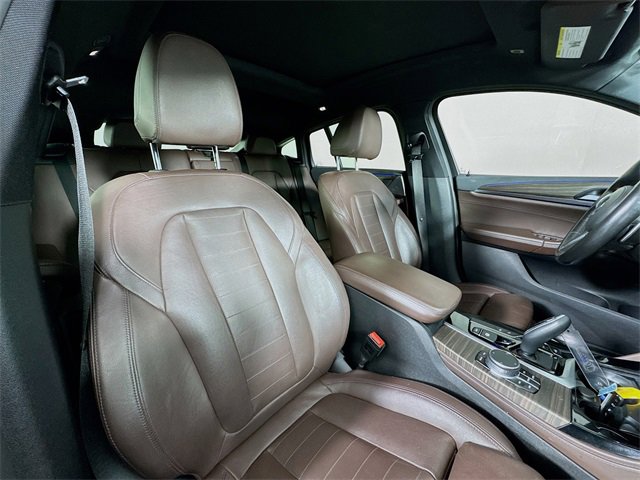 Used 2020 BMW X4 M40i w/ Premium Package image 29