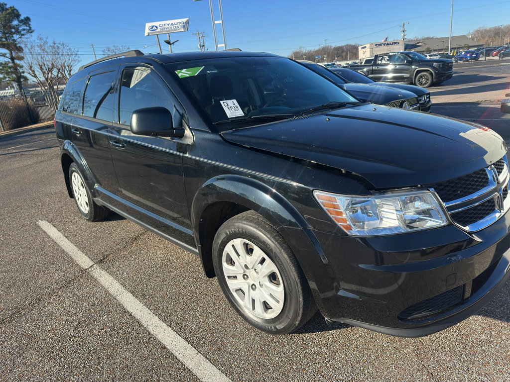 Used 2018 Dodge Journey SE