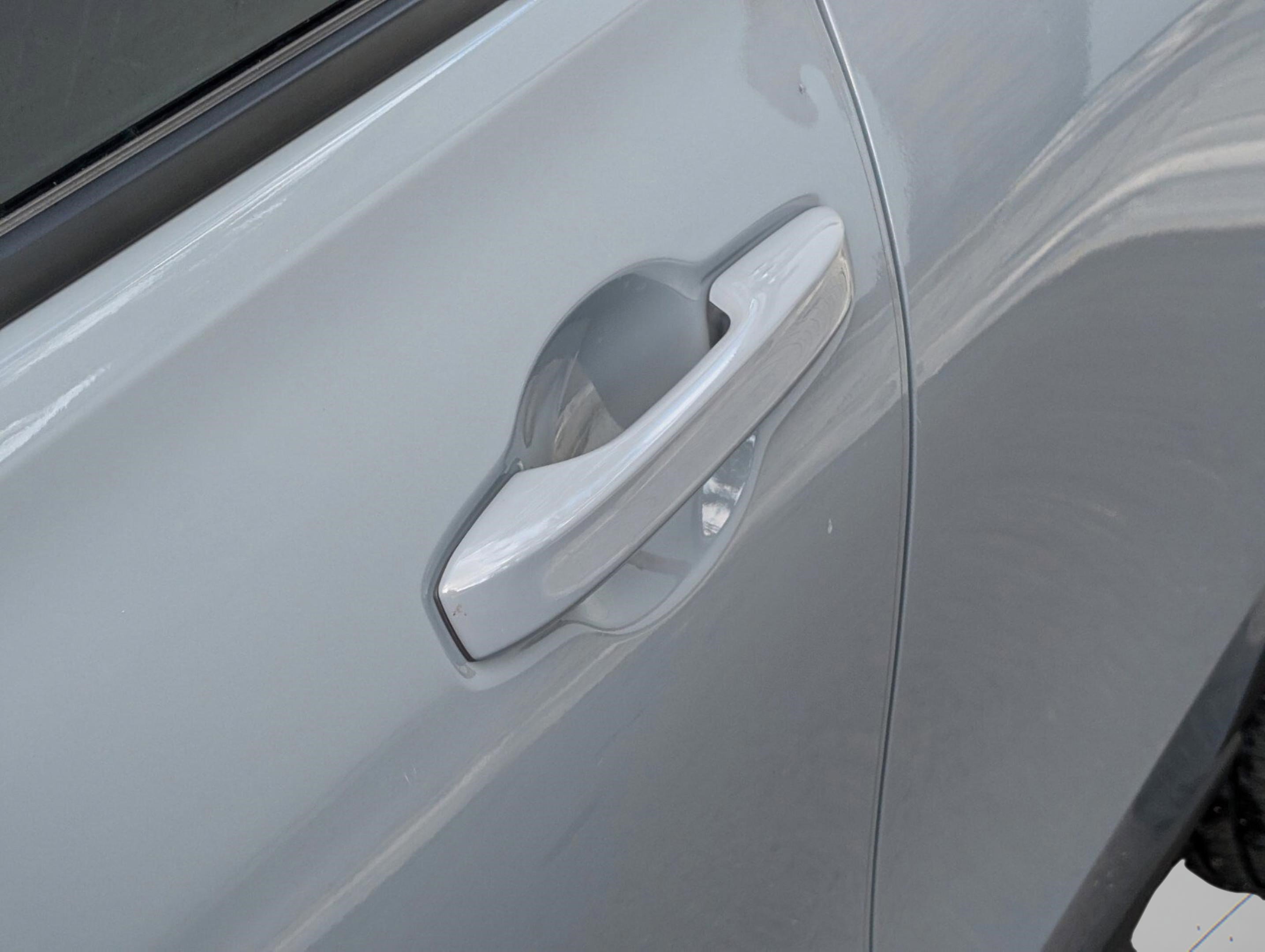 Used 2024 Honda HR-V Sport image 16