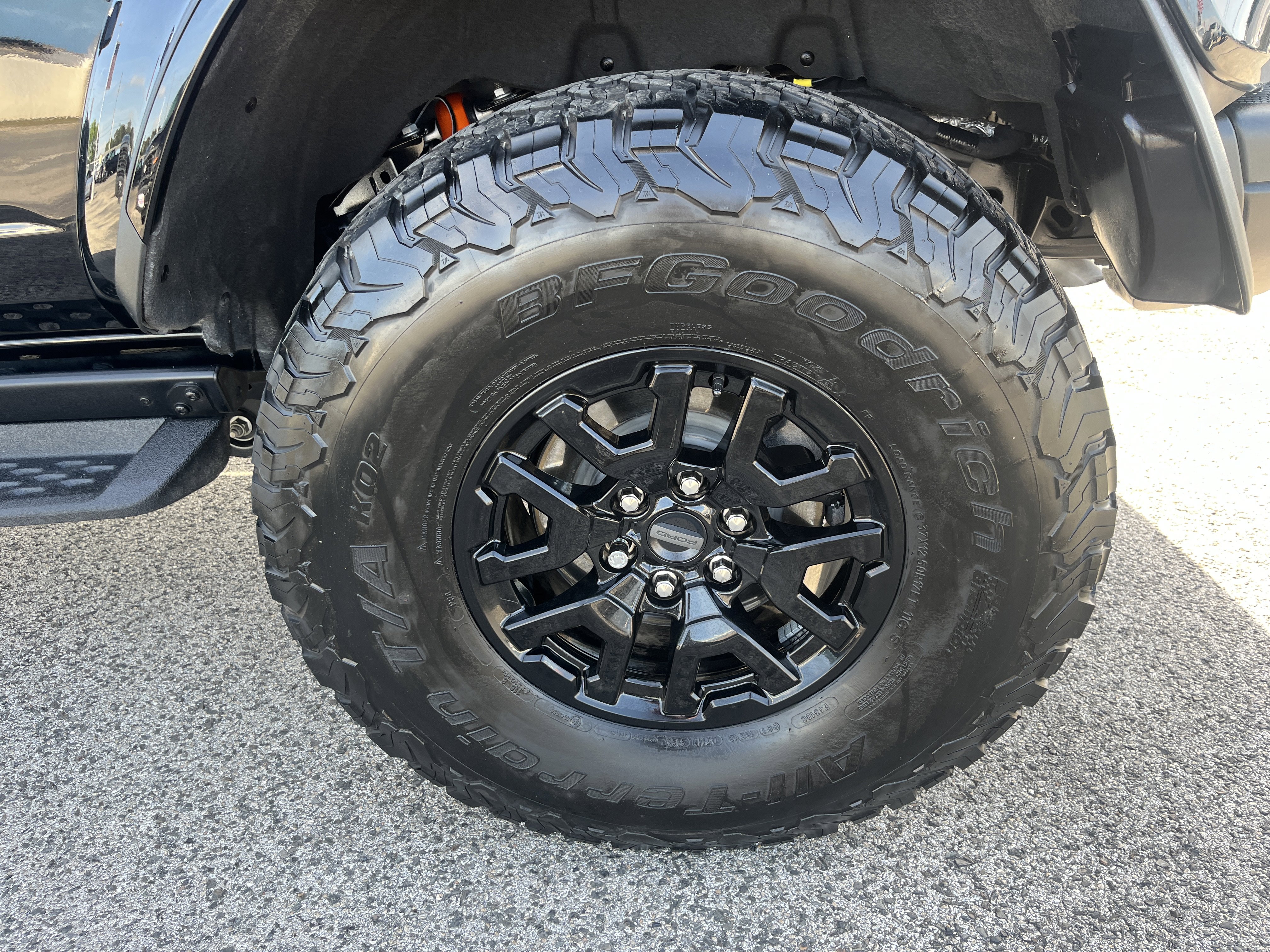 Used 2024 Ford Bronco Raptor image 9