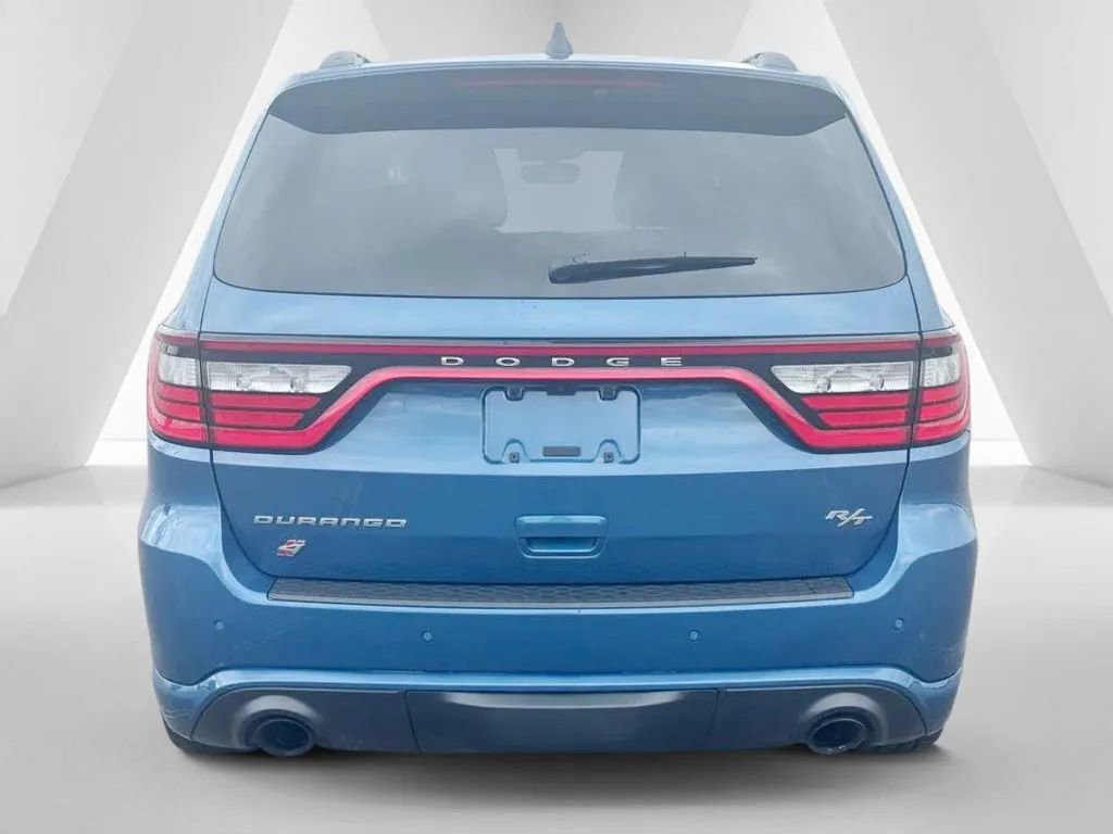 Used 2024 Dodge Durango R/T w/ Tow 'N Go Group AWD/4WD image 6