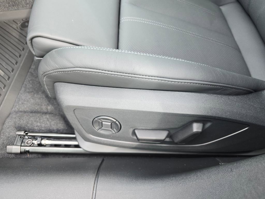 Used 2025 Audi A5 2.0T Premium Plus AWD/4WD image 19