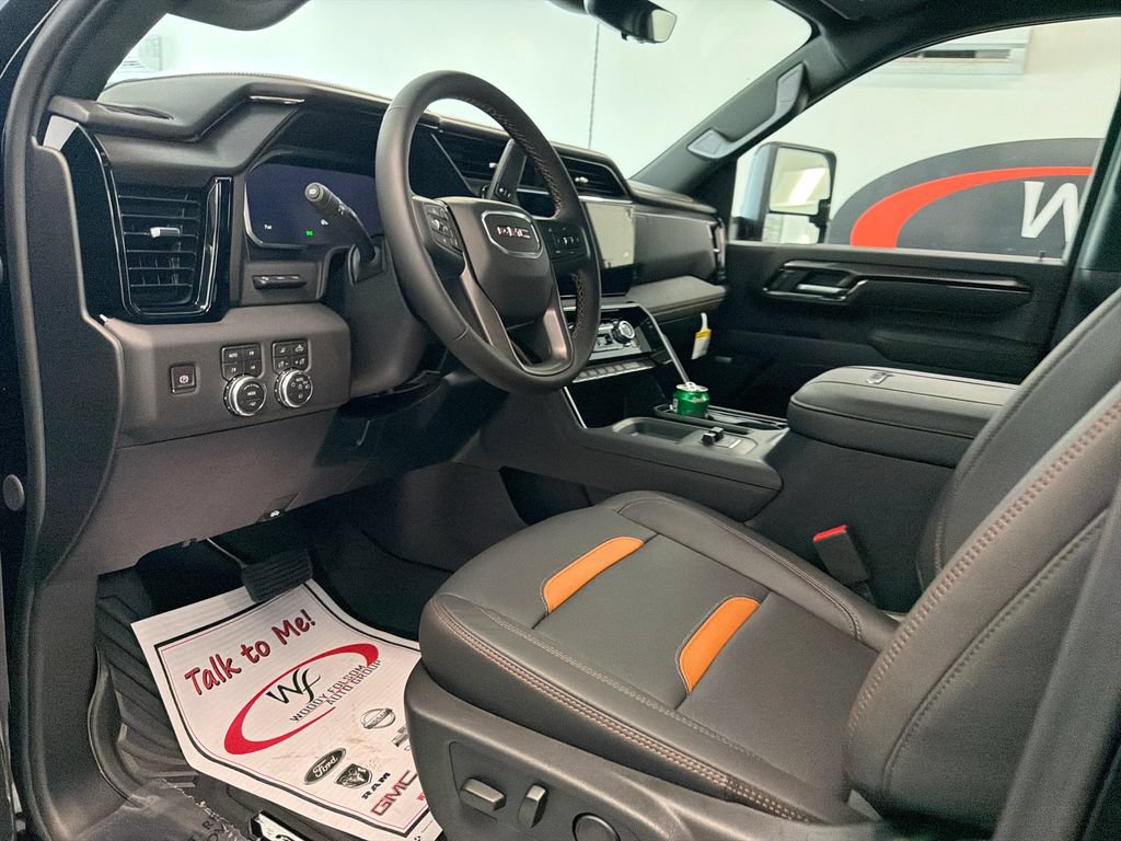 New 2026 GMC Sierra 2500 AT4 w/ Technology Package AWD/4WD image 12