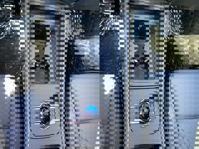 New 2025 Volkswagen Tiguan SE R-Line image 34