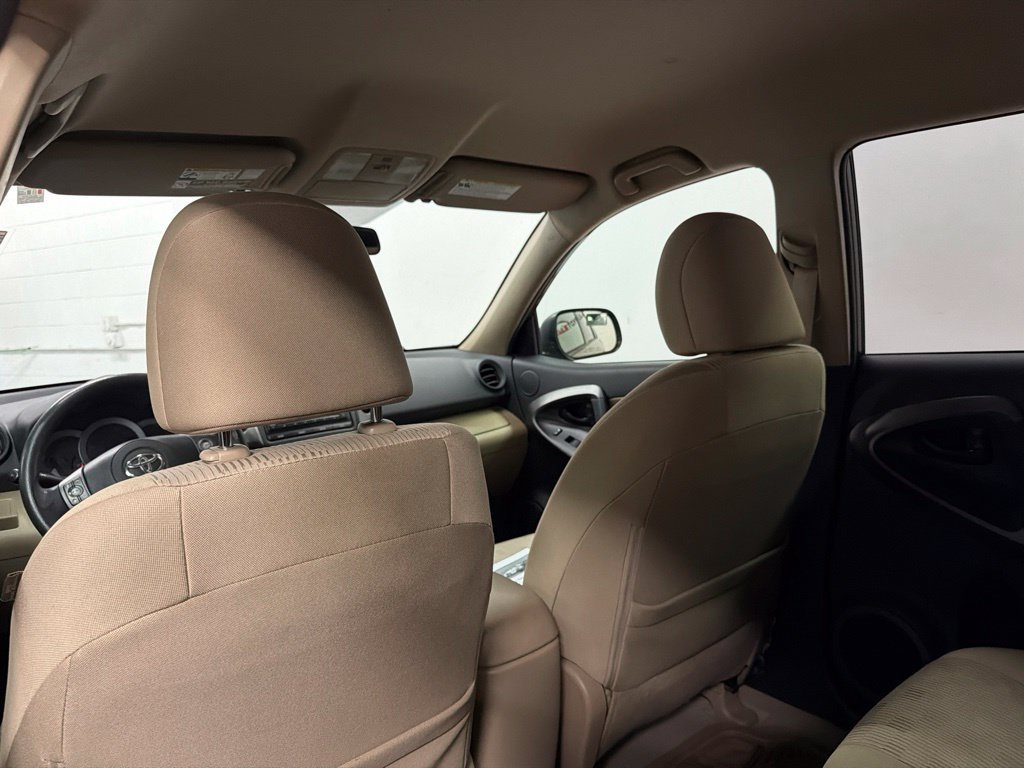 Used 2012 Toyota RAV4 4WD w/ Value Pkg image 16