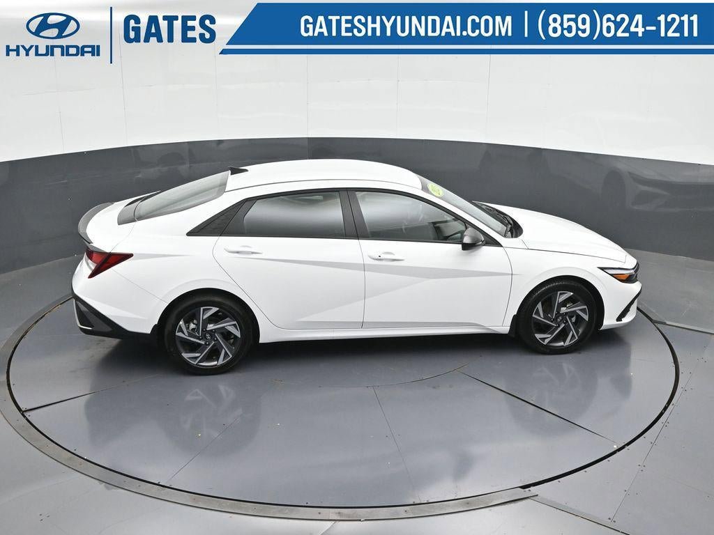 New 2025 Hyundai Elantra Sport image 49
