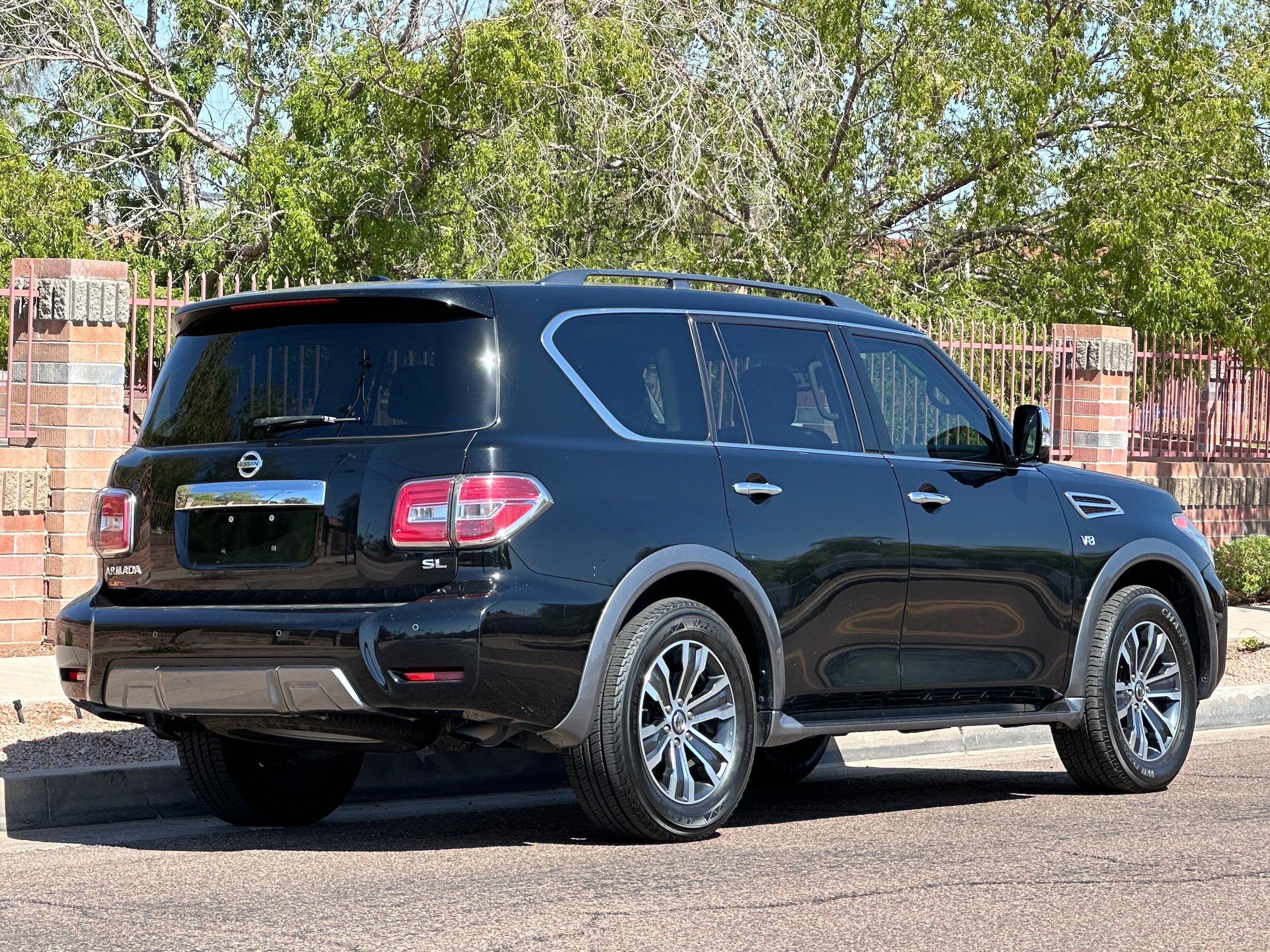 Used 2020 Nissan Armada SL w/ Premium Package AWD/4WD image 10