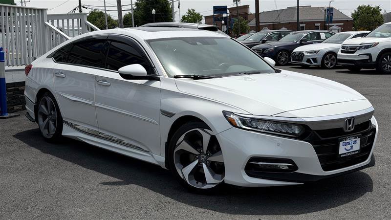 Used 2018 Honda Accord Touring image 7